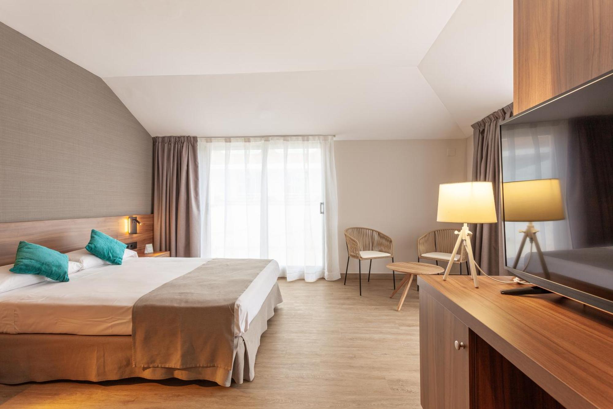 Dwo Sirius - Adults Only Hotell Santa Susanna Eksteriør bilde
