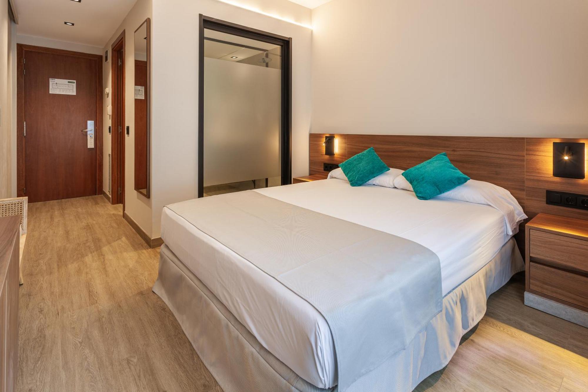 Dwo Sirius - Adults Only Hotell Santa Susanna Eksteriør bilde