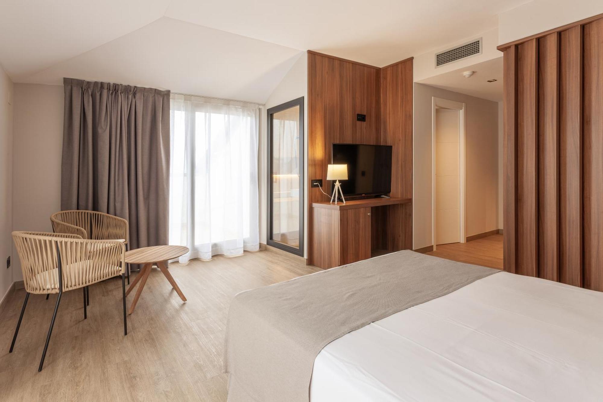Dwo Sirius - Adults Only Hotell Santa Susanna Eksteriør bilde