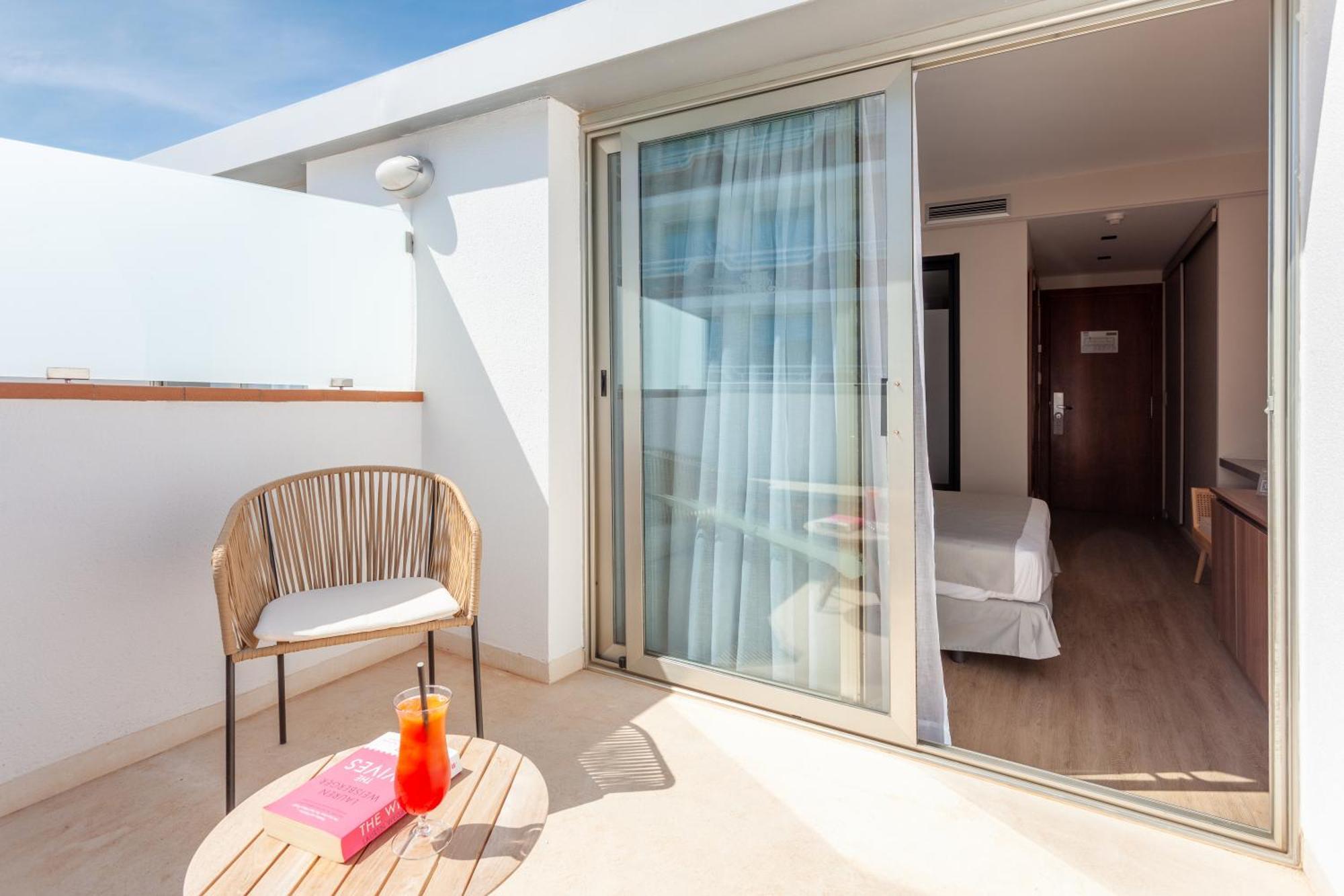 Dwo Sirius - Adults Only Hotell Santa Susanna Eksteriør bilde