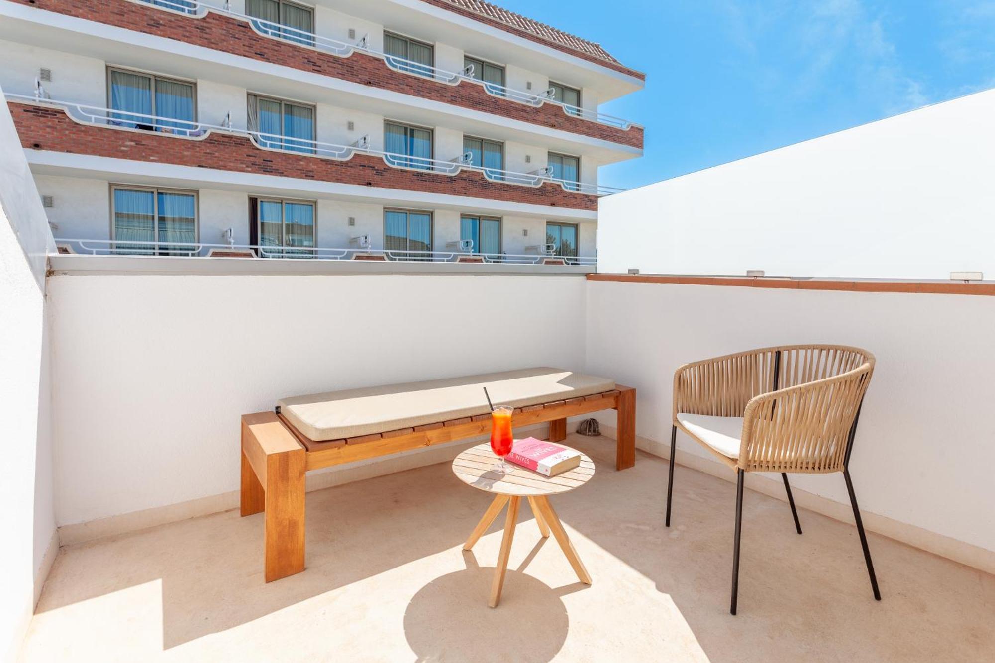 Dwo Sirius - Adults Only Hotell Santa Susanna Eksteriør bilde